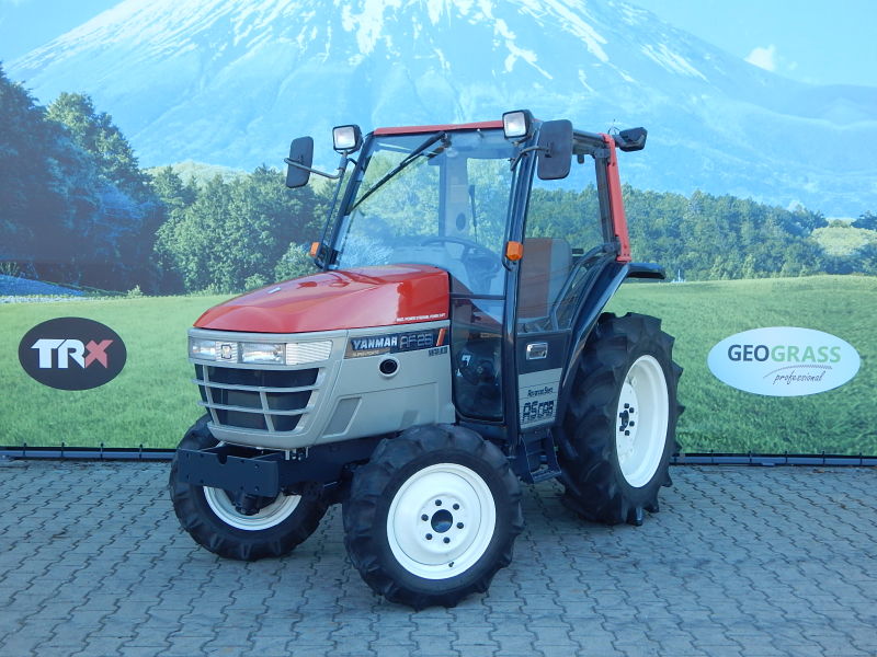 Yanmar, model AF26D, nr. ramy: 01746 4WD+KAB AC