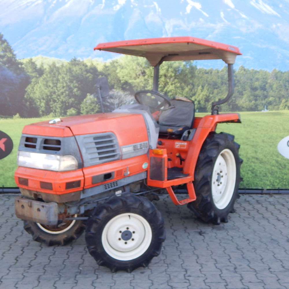 Kubota, model GL240, nr. ramy: 38179 4WD