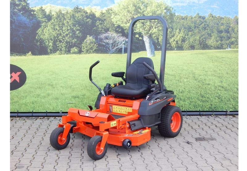 Kubota, model Z1-421