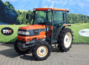 Kubota, model GL281, nr. ramy: 50226 4WD+kabina AC