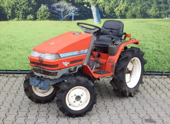 Yanmar, model Ke4D, nr. ramy: 25687 4WD