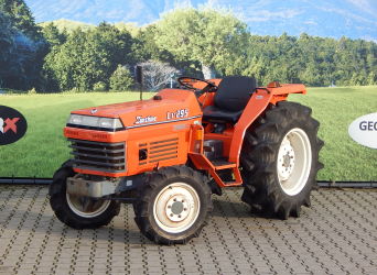 Kubota, model L1-295D, nr. ramy: 82418 4WD