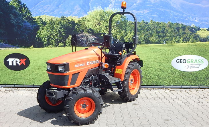 Kubota, model EK1-261 26KM 4WD