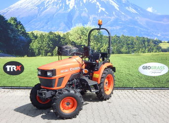 Kubota, model EK1-261 26KM 4WD